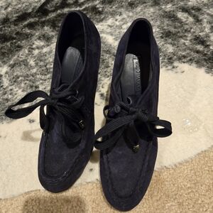 BCBGMaxAzria Navy Blue Suede Wedge Shoes with no call outs